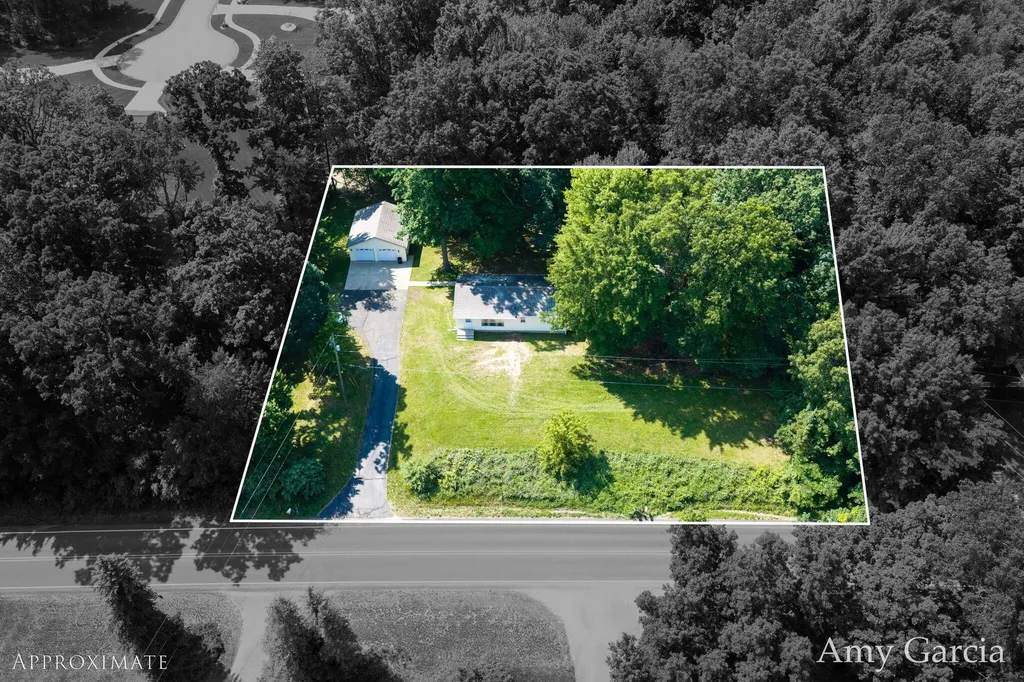 3530 11 Mile Road NE Algoma Township MI 49341