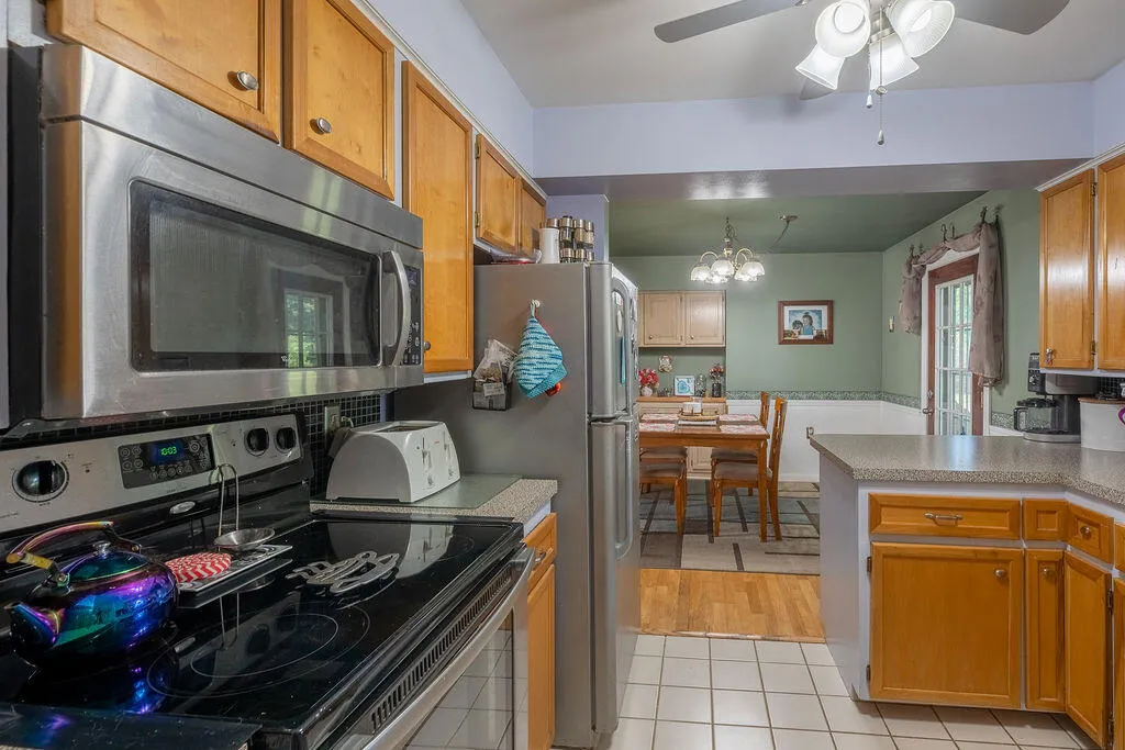 2535 Powers Avenue NW Walker City MI 49544
