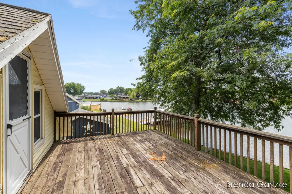 8836 W Suwanee Trail Winfield Township MI 49329