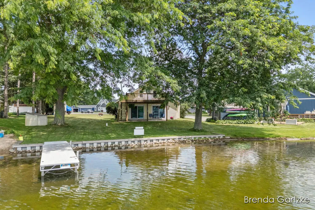 8836 W Suwanee Trail Winfield Township MI 49329