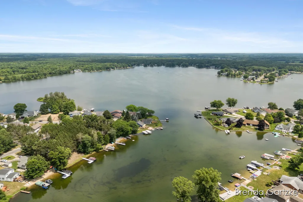 8836 W Suwanee Trail Winfield Township MI 49329