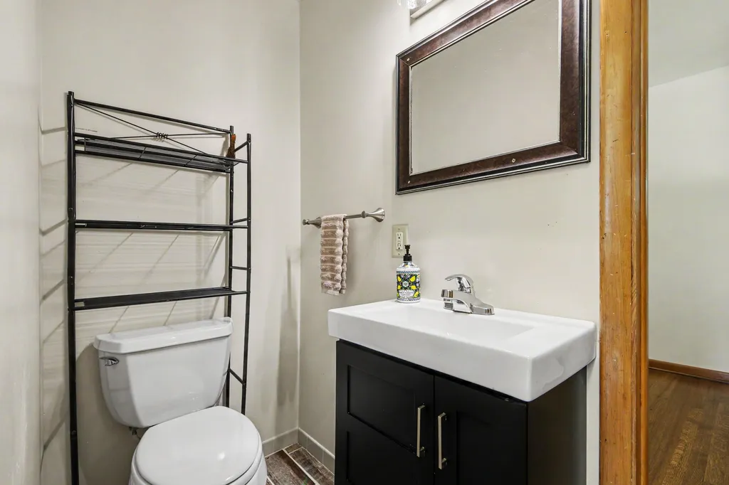 1932 Ridgemoor Drive SE Grand Rapids City MI 49506