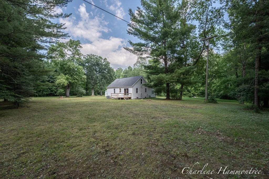 8430 Nugent Avenue NE Oakfield Township MI 49341