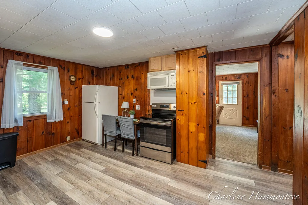 8430 Nugent Avenue NE Oakfield Township MI 49341