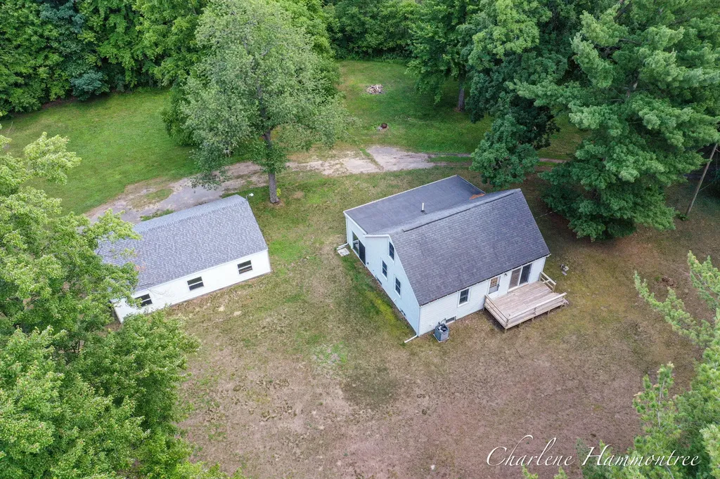 8430 Nugent Avenue NE Oakfield Township MI 49341