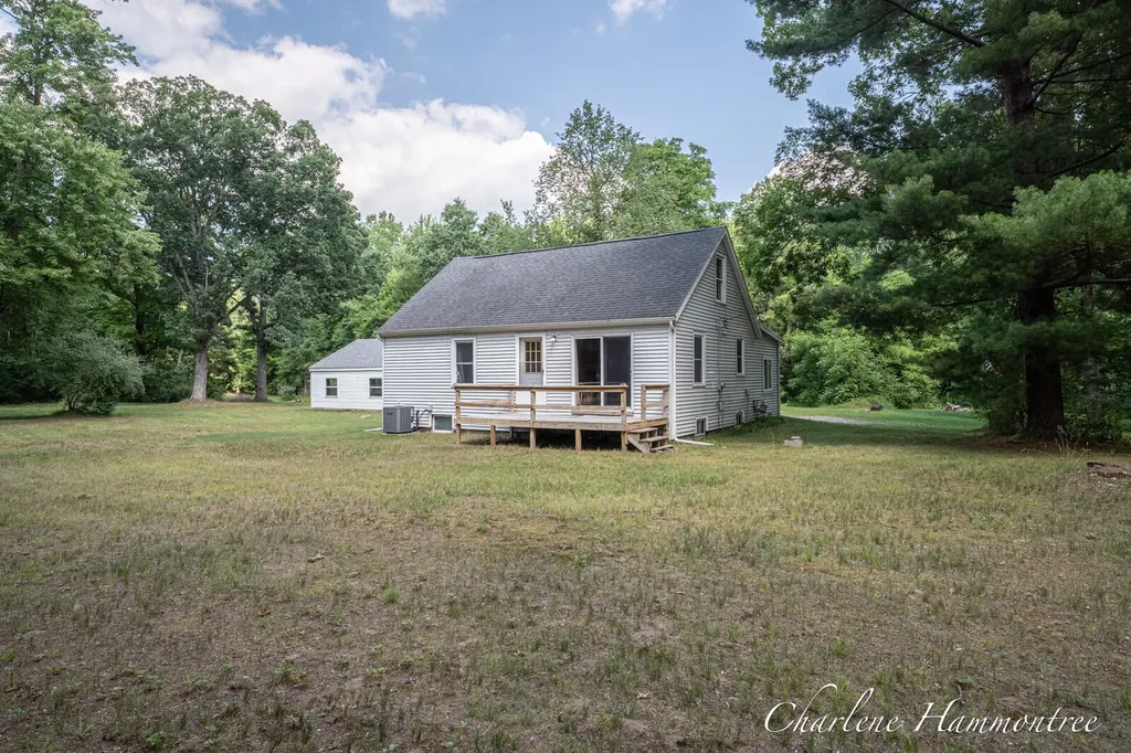 8430 Nugent Avenue NE Oakfield Township MI 49341