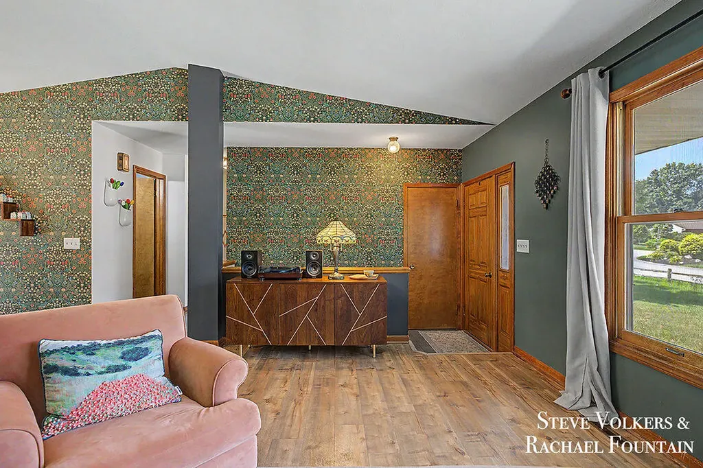 254 Elemeda Street Holland Charter Township MI 49424