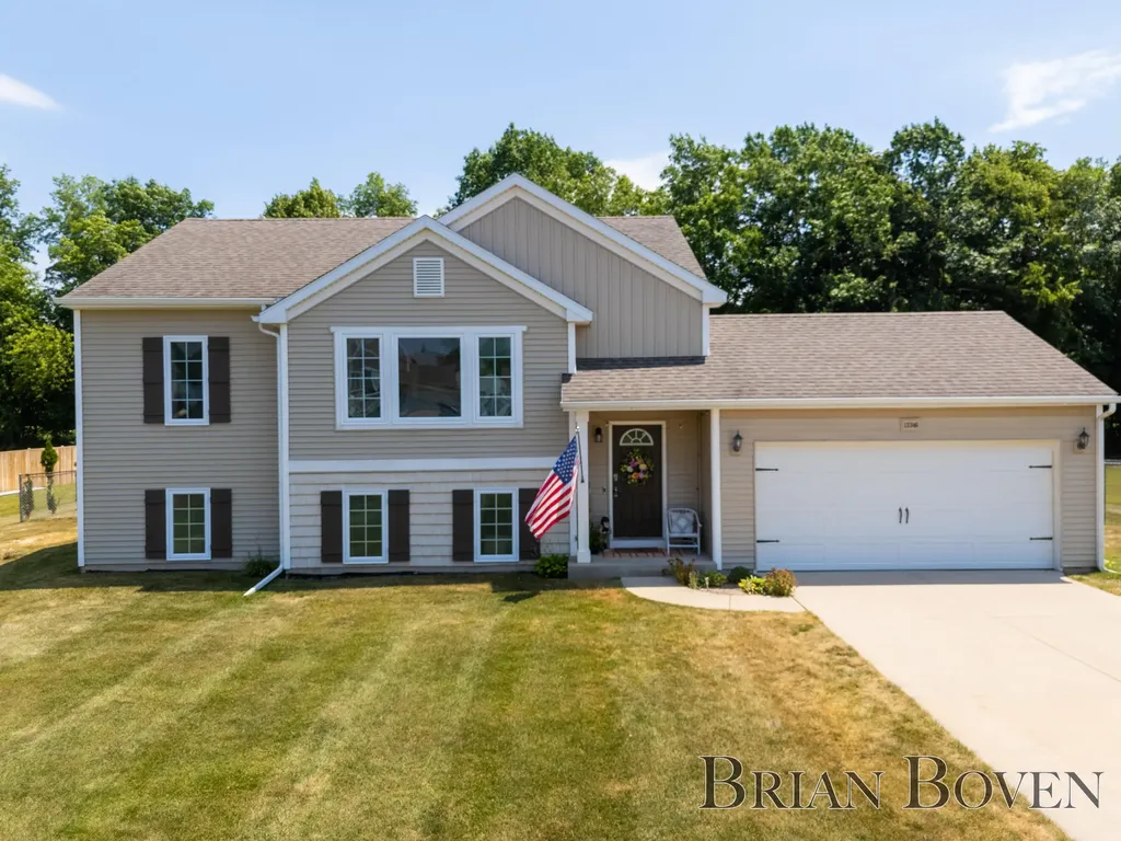 13346 Sunset View Drive NE Solon Township MI 49319