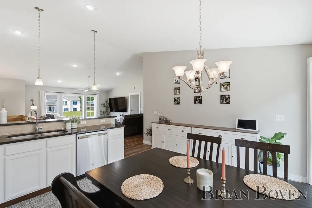 13346 Sunset View Drive NE Solon Township MI 49319
