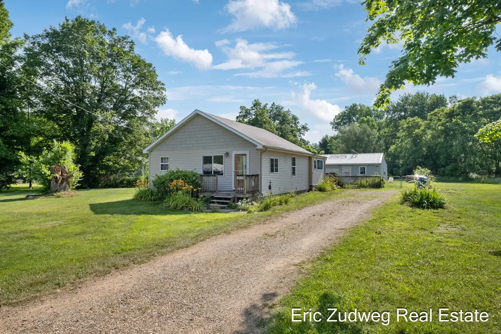 5820 N 20th Street Cooper Charter Township MI 49004