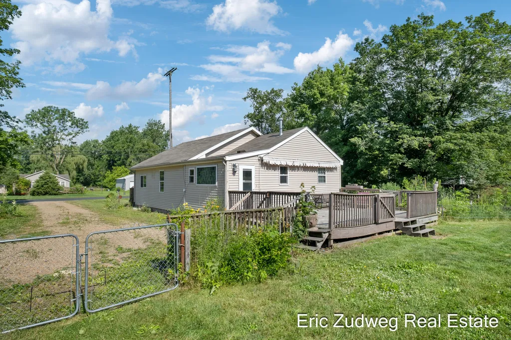 5820 N 20th Street Cooper Charter Township MI 49004