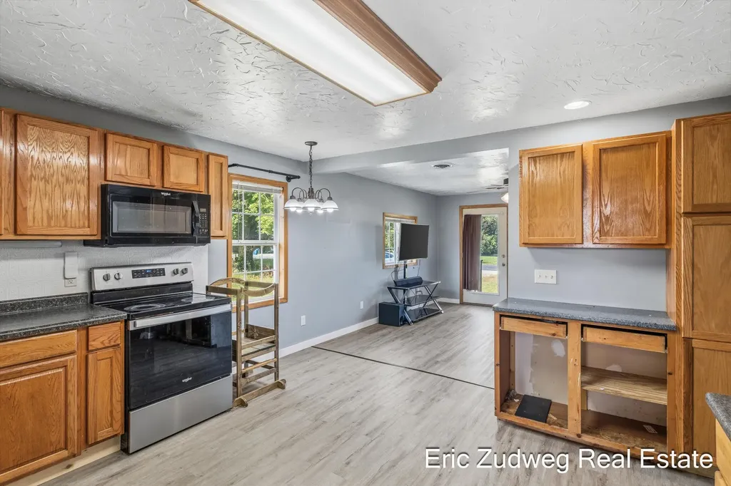 5820 N 20th Street Cooper Charter Township MI 49004