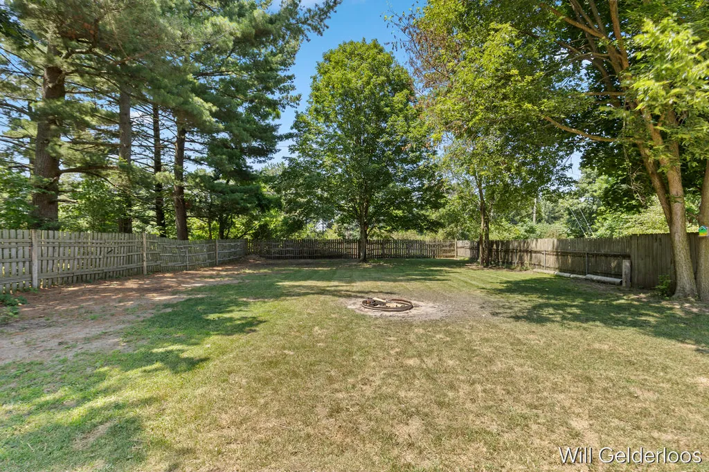 485 Park Street Wayland City MI 49348