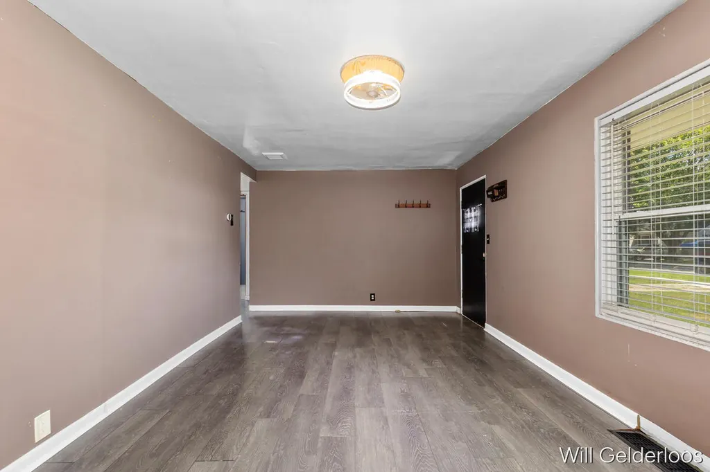 485 Park Street Wayland City MI 49348