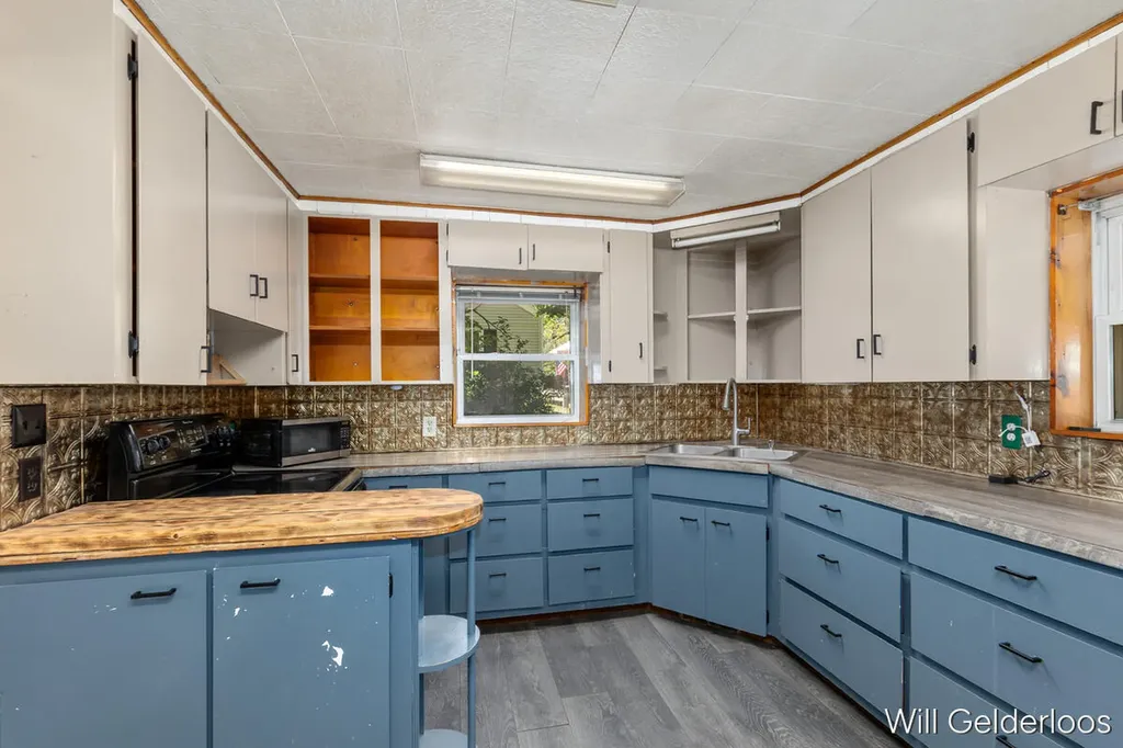 485 Park Street Wayland City MI 49348