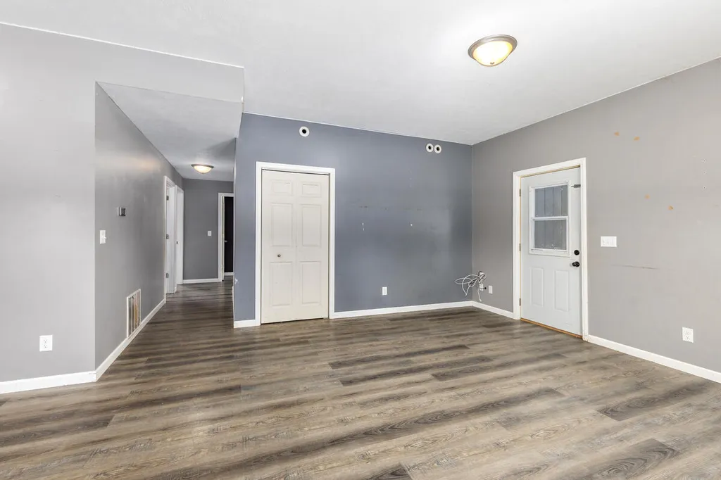335 N 2nd Street Stanton City MI 48888