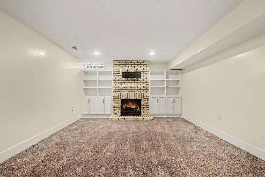 1845 Burton Street SE Grand Rapids City MI 49506