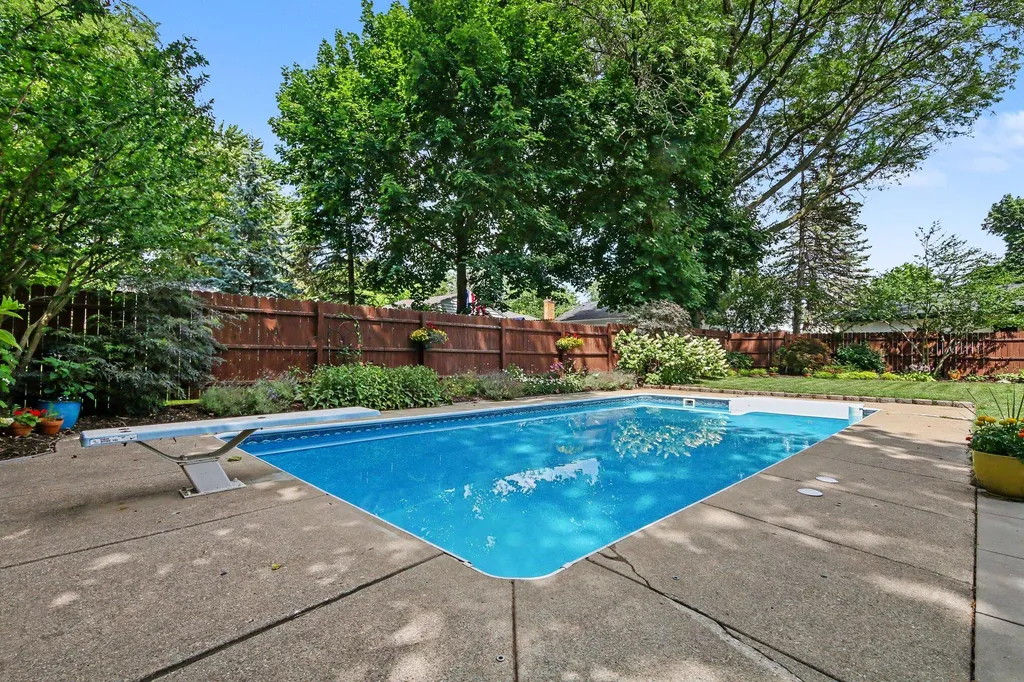 1845 Burton Street SE Grand Rapids City MI 49506