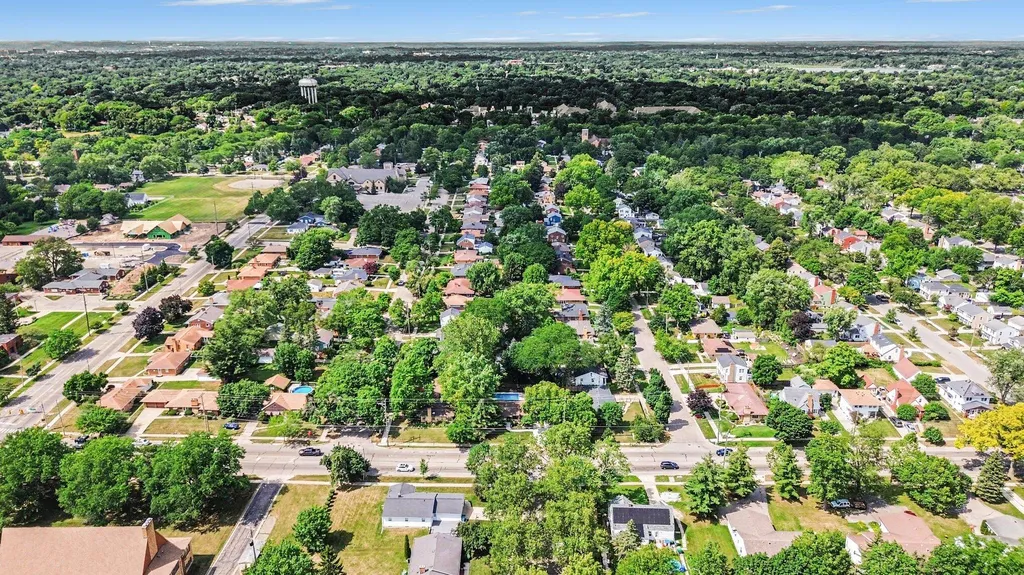 1845 Burton Street SE Grand Rapids City MI 49506