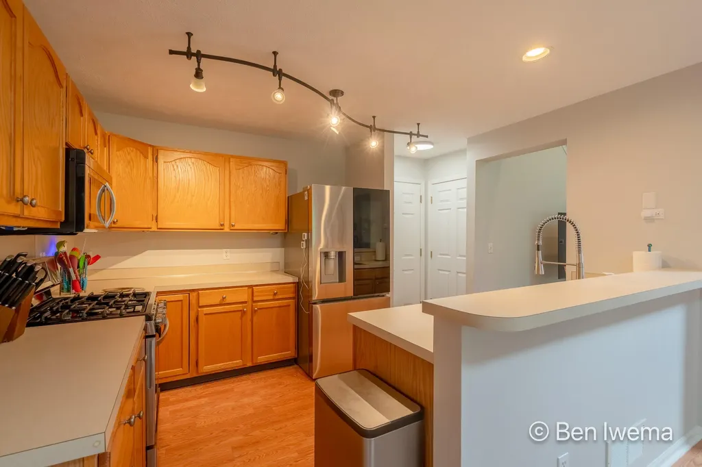 3916 Old Elm Drive SE Kentwood City MI 49512