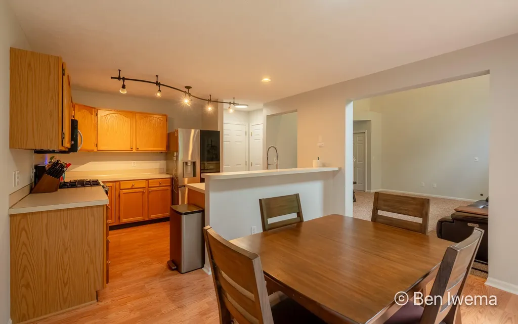 3916 Old Elm Drive SE Kentwood City MI 49512