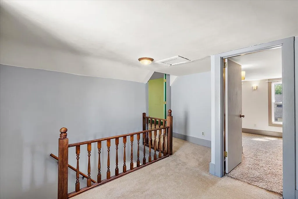 903 Cogswell Street NW Walker City MI 49544