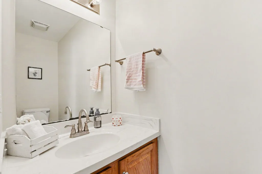 132 Foxtail Drive Ionia City MI 48846