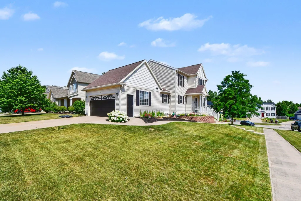 132 Foxtail Drive Ionia City MI 48846