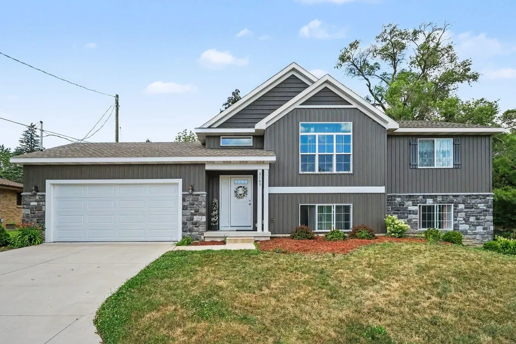 3103 52nd Street SE Kentwood City MI 49512