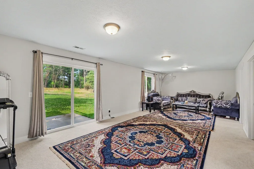 3103 52nd Street SE Kentwood City MI 49512