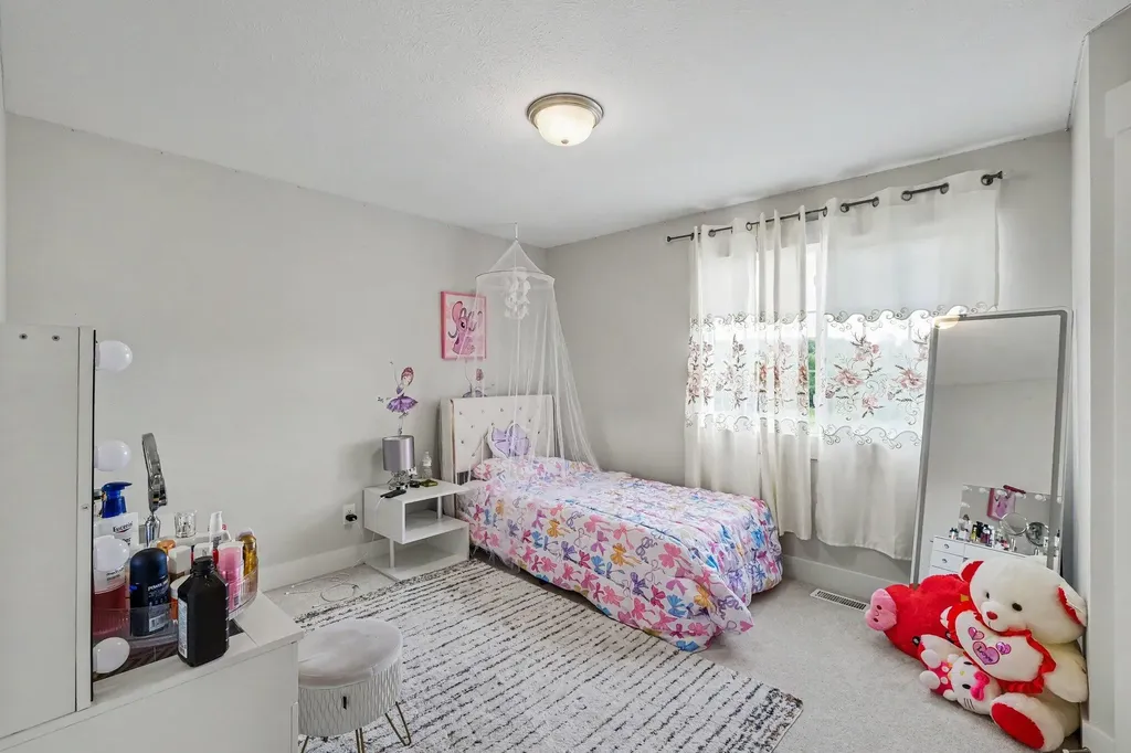 3103 52nd Street SE Kentwood City MI 49512