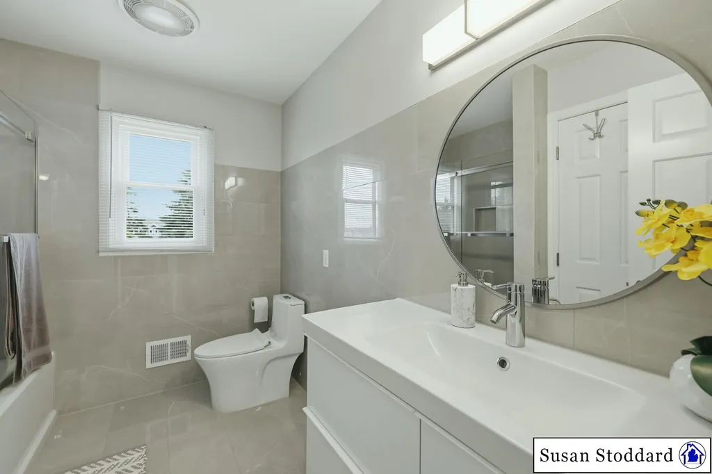 6793 Avalon Drive SE Gaines Charter Township MI 49316