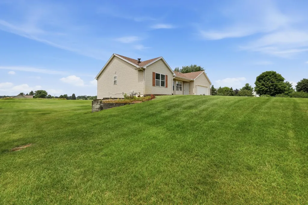 3960 16th Street Dorr Township MI 49348