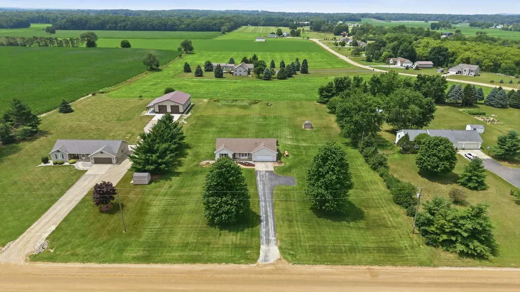 3960 16th Street Dorr Township MI 49348