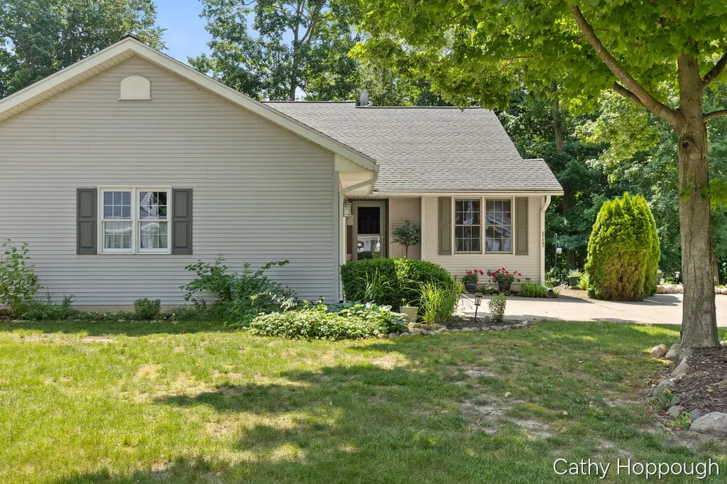 6733 Beechwood Drive Boston Township MI 48881