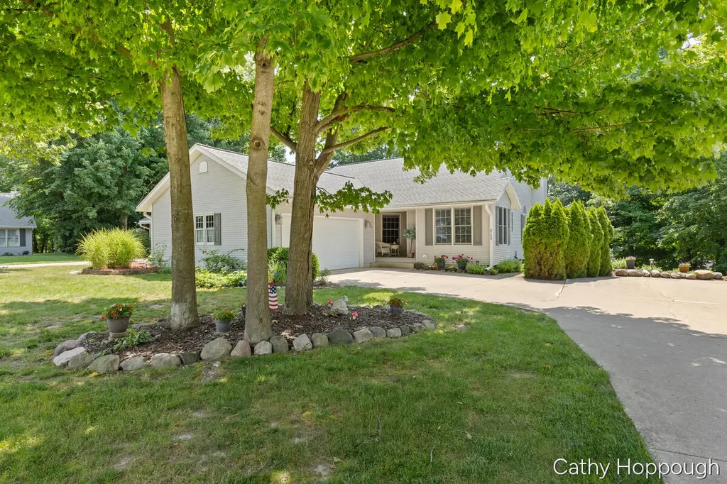 6733 Beechwood Drive Boston Township MI 48881
