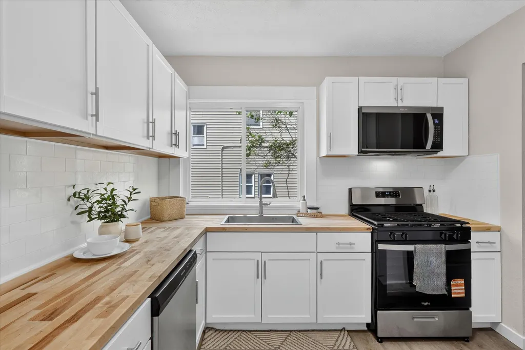 1654 Horton Avenue SE Grand Rapids City MI 49507