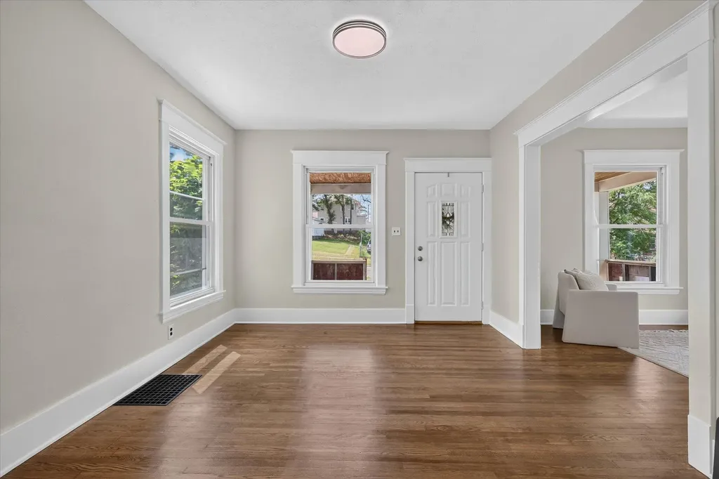 1654 Horton Avenue SE Grand Rapids City MI 49507