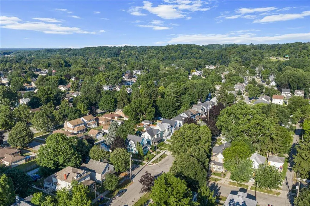 1110 Sibley Street NW Grand Rapids City MI 49504