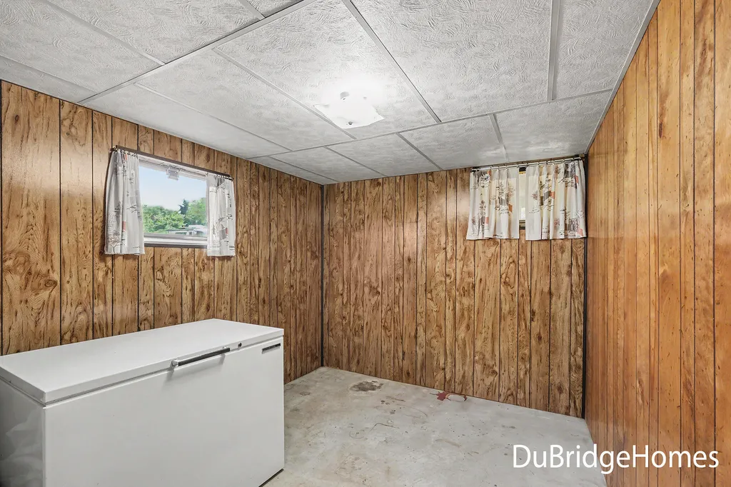 8347 E 62nd Street Croton Township MI 49337