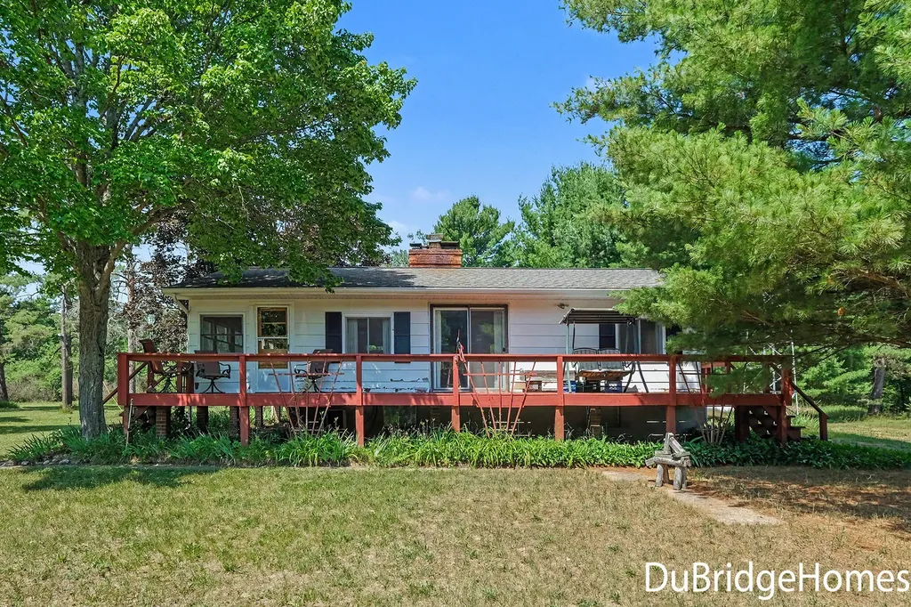 8347 E 62nd Street Croton Township MI 49337
