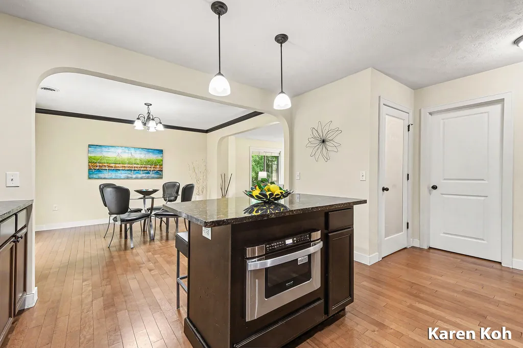 4521 Burton Forest Court SE Kentwood City MI 49546