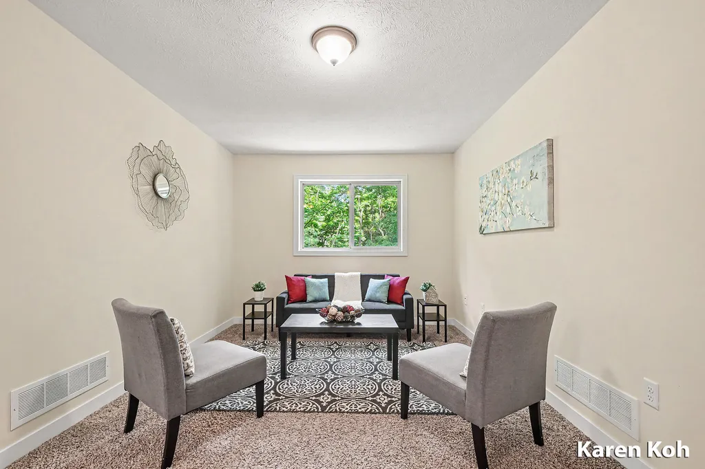 4521 Burton Forest Court SE Kentwood City MI 49546