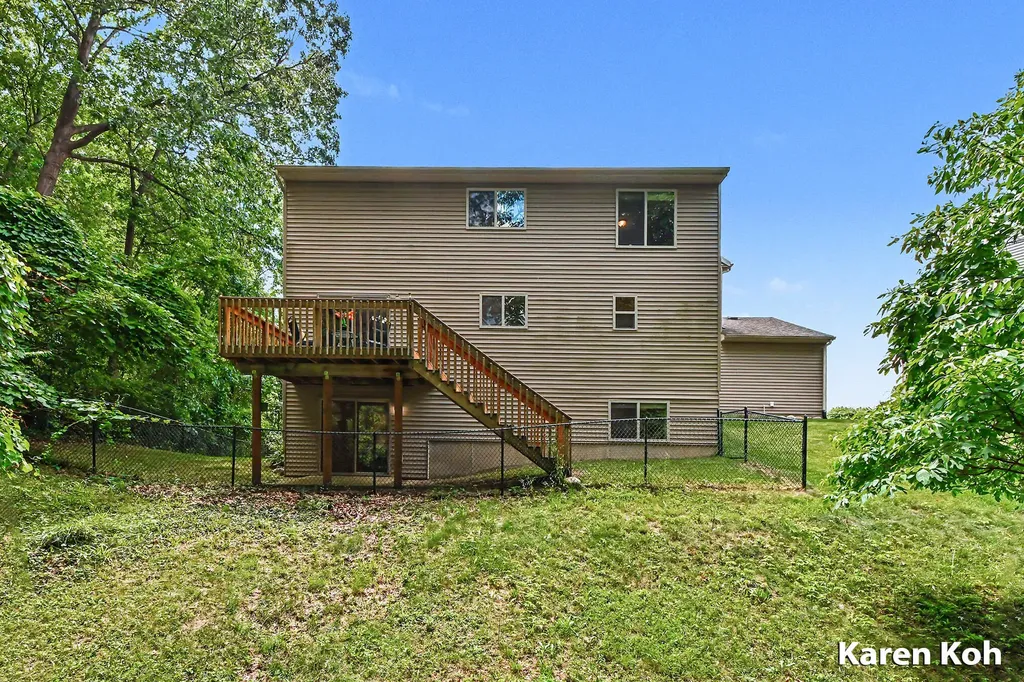 4521 Burton Forest Court SE Kentwood City MI 49546