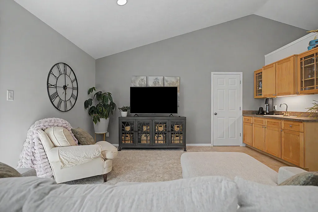 3100 Natures Place Drive SE Lowell Charter Township MI 49331