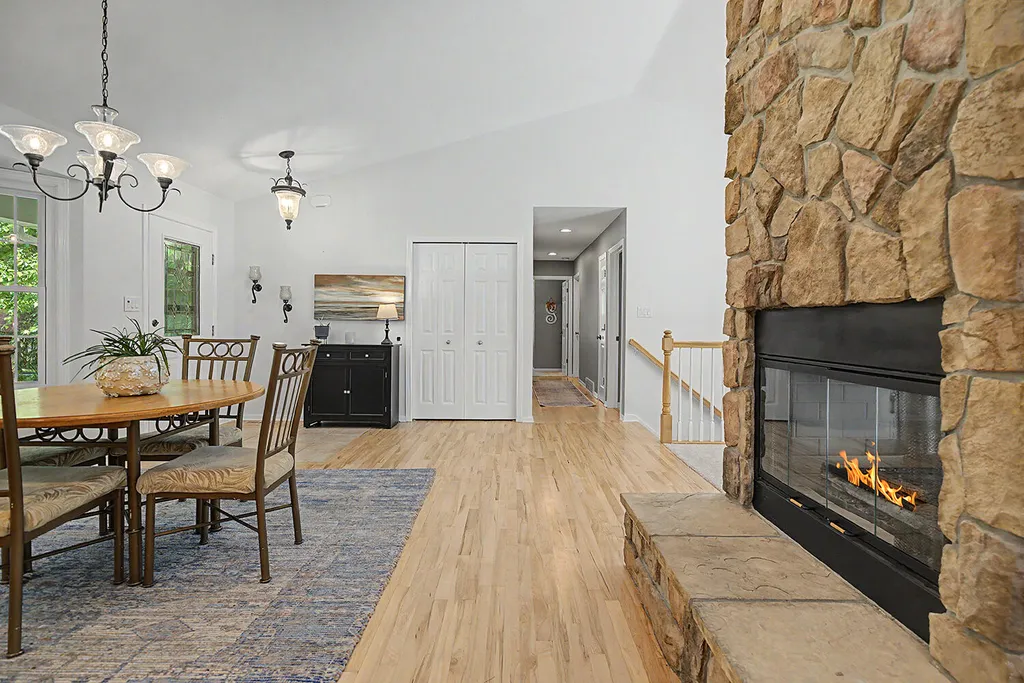 3100 Natures Place Drive SE Lowell Charter Township MI 49331