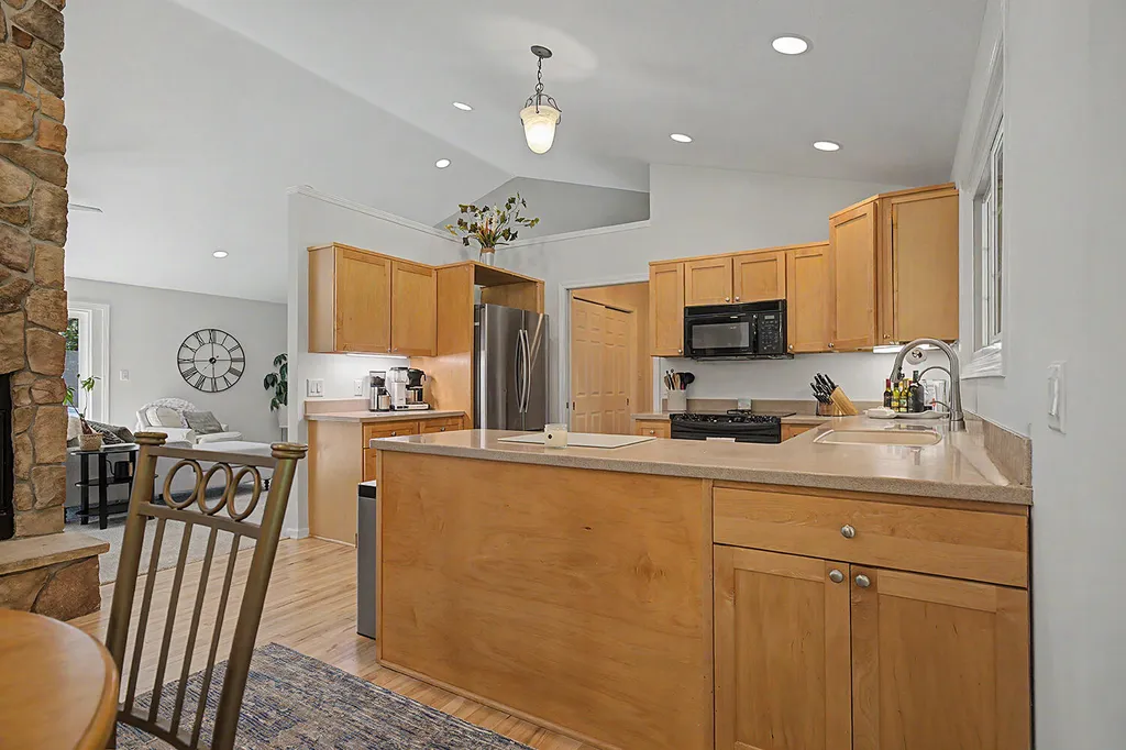 3100 Natures Place Drive SE Lowell Charter Township MI 49331