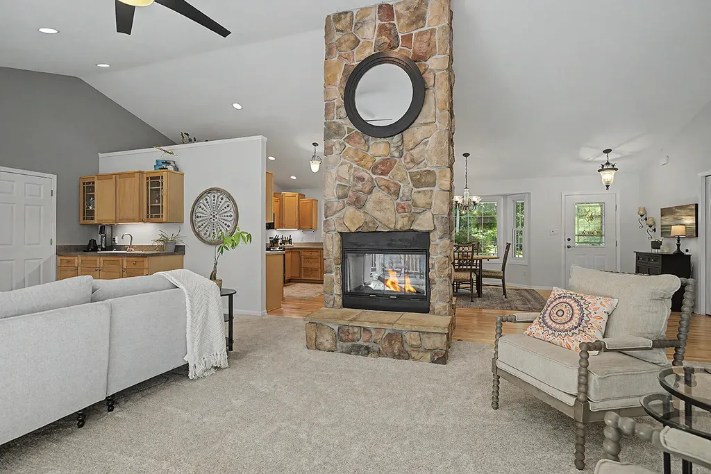 3100 Natures Place Drive SE Lowell Charter Township MI 49331