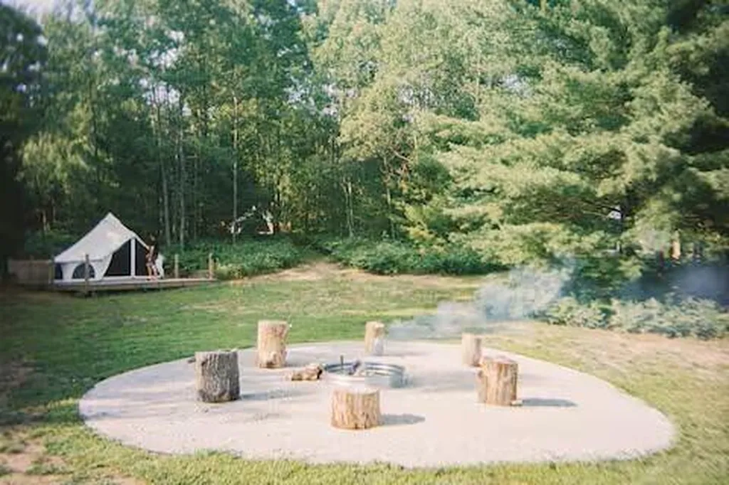 9239 E 8 Mile Road Dover Township MI 49656