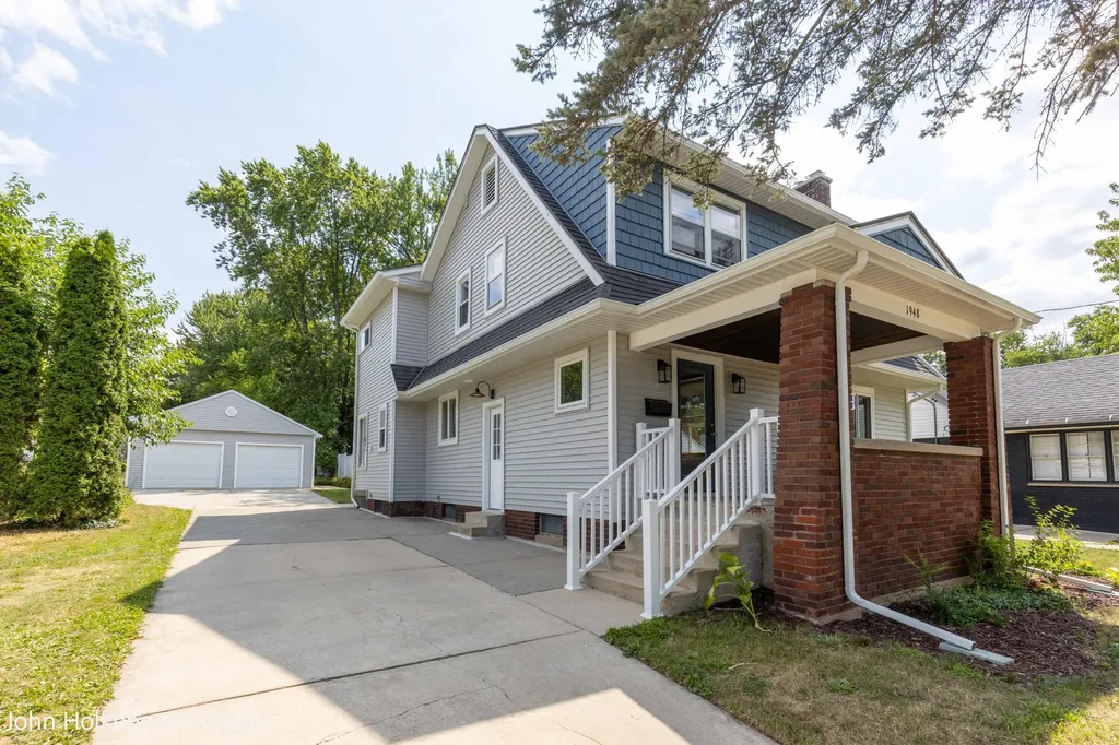 1948 Boston Street SE Grand Rapids City MI 49506